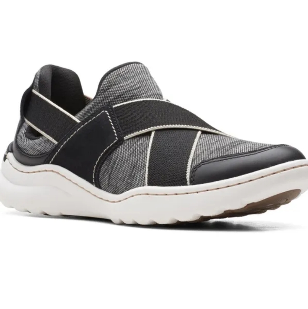 Clark's Teagan Go in Black Multi Slip On Sneaker NWT